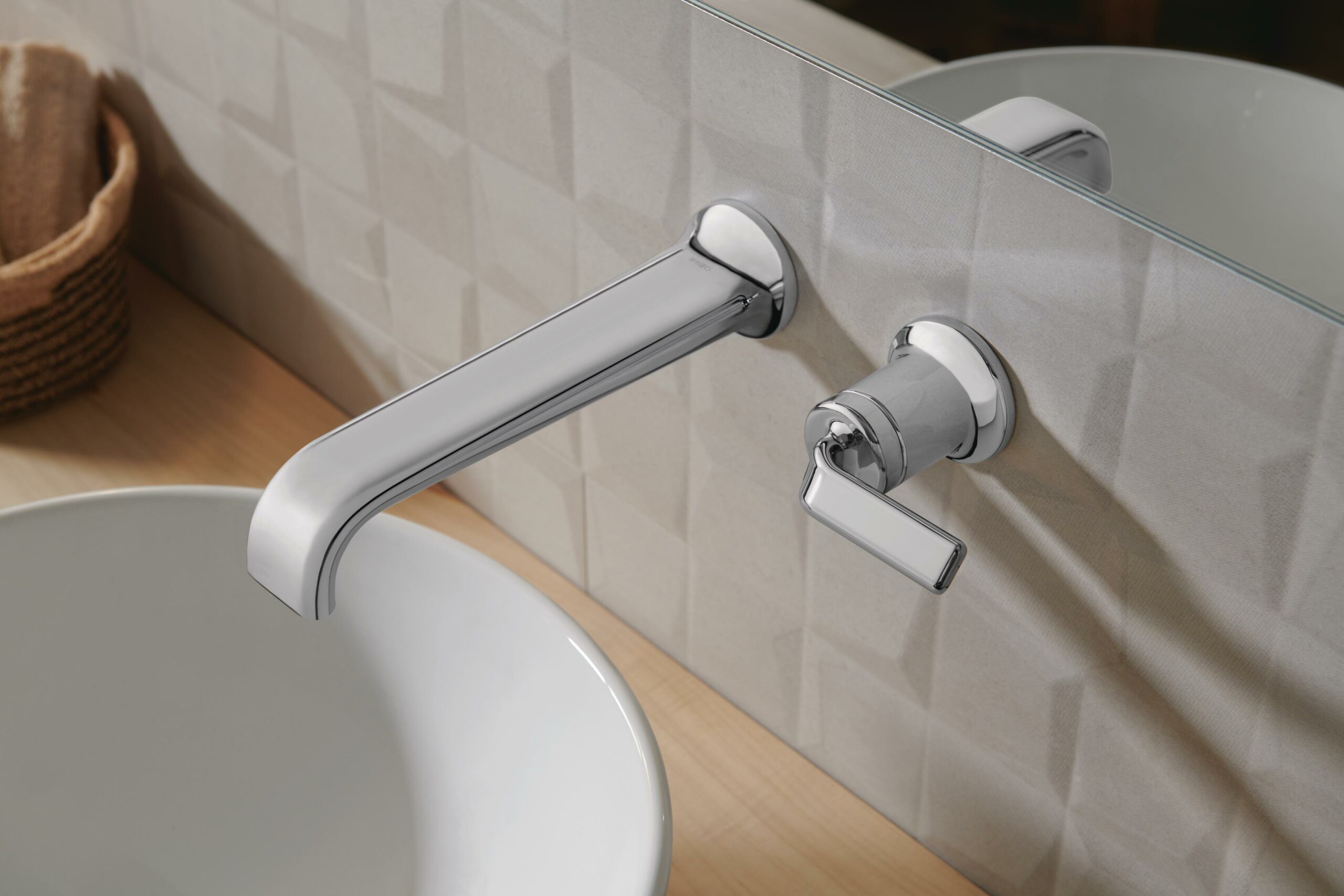 Very simple curved faucet design from Brizo