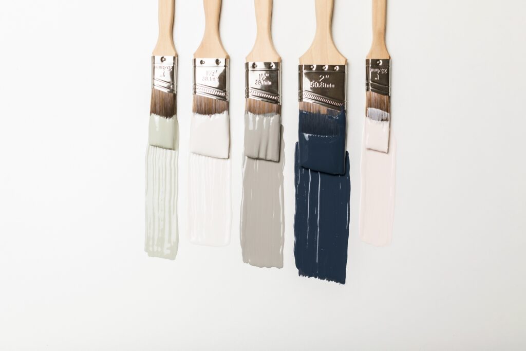 Five brand new paint brushed with soothing neutral paint colours from the Rustoleum Colour Spark line
